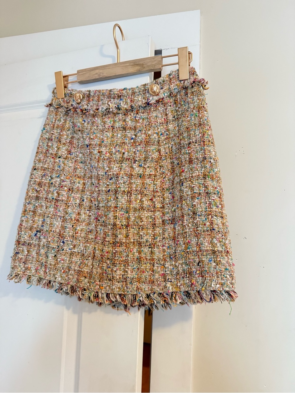 Walter Baker Cream Multicolor Tweed Mini Skirt with Gold Buttons - Picture 5 of 8